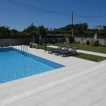 Chalet De Diseno Moderno En Sanxenxo Luaran gambar