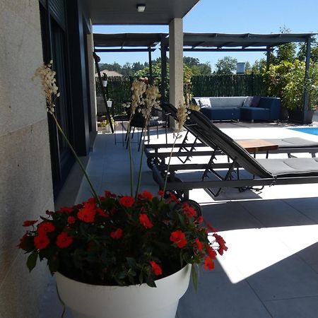 Chalet De Diseno Moderno En Sanxenxo Luaran gambar