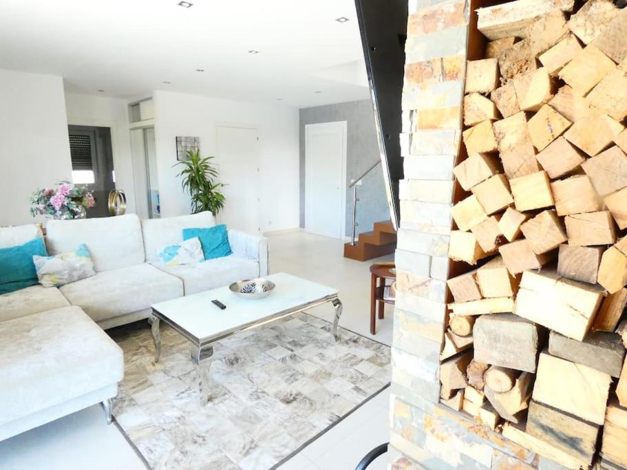 Chalet De Diseno Moderno En Sanxenxo Luaran gambar