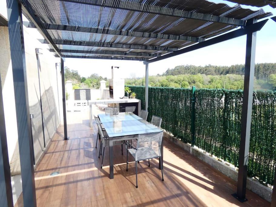 Chalet De Diseno Moderno En Sanxenxo Luaran gambar