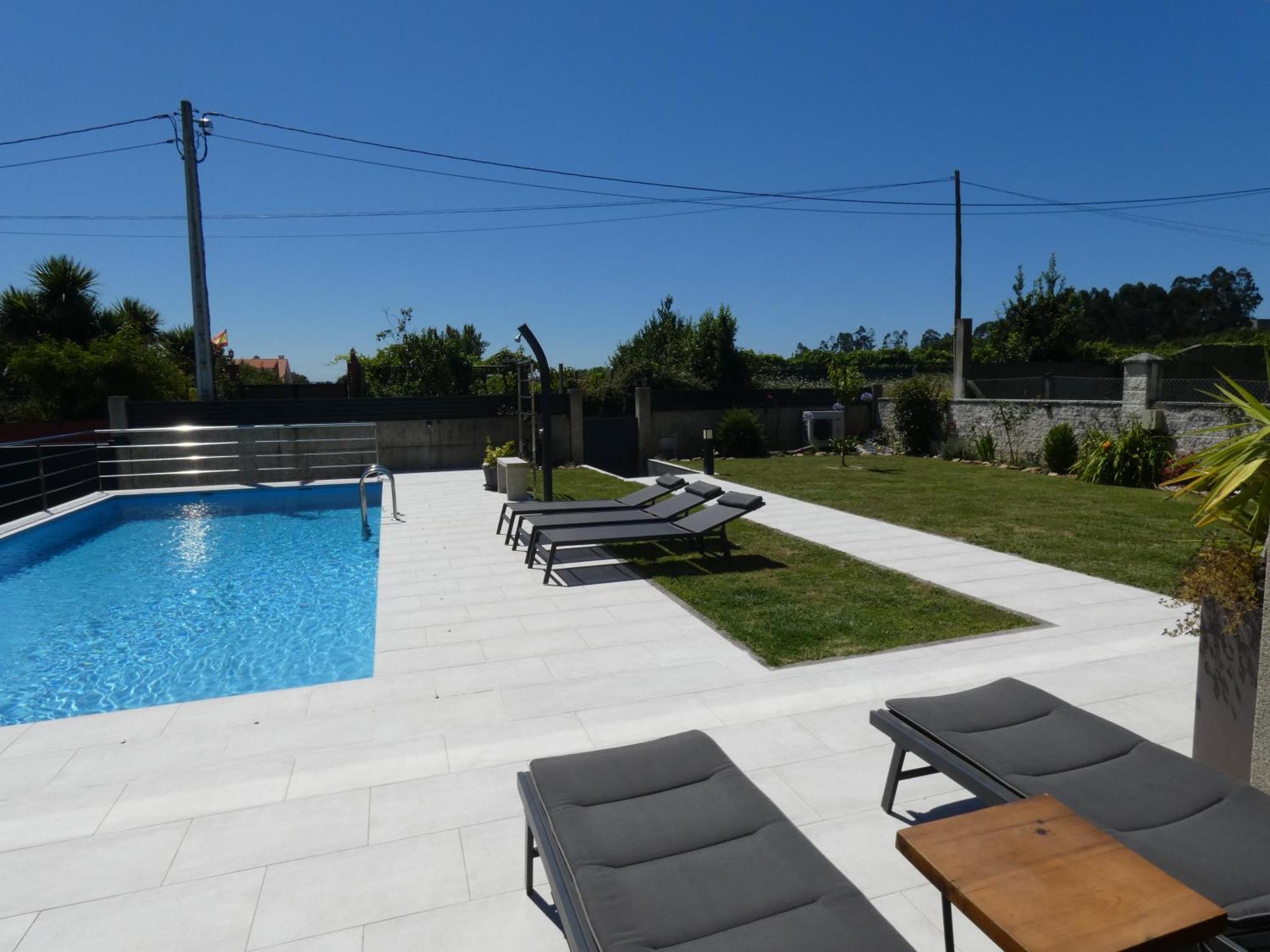 Chalet De Diseno Moderno En Sanxenxo Luaran gambar