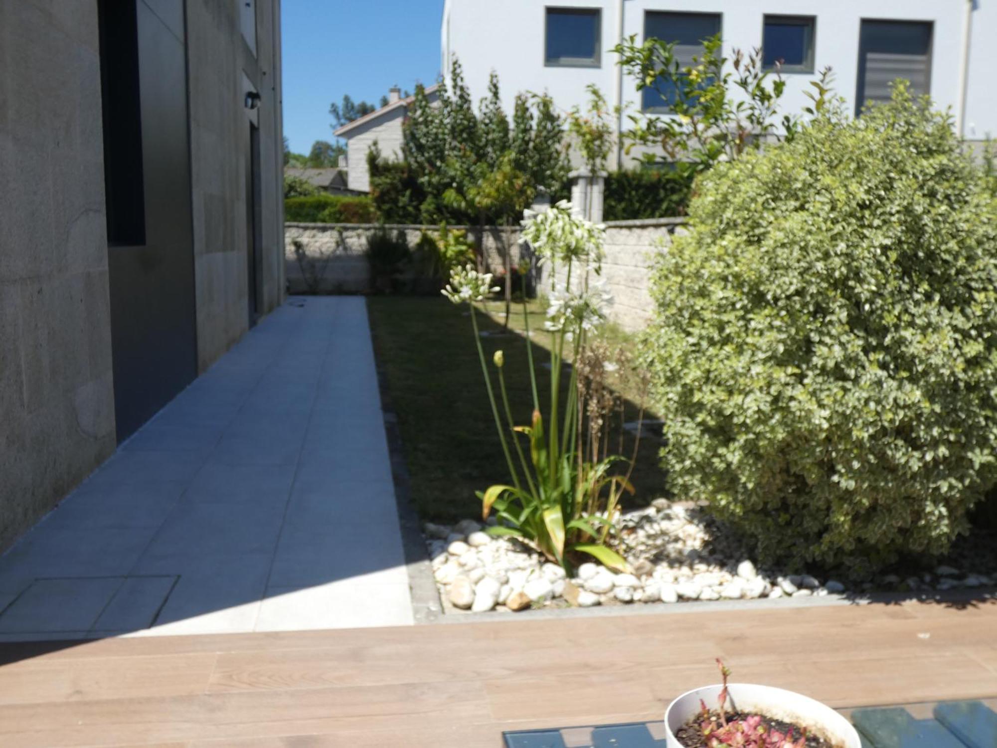 Chalet De Diseno Moderno En Sanxenxo Luaran gambar