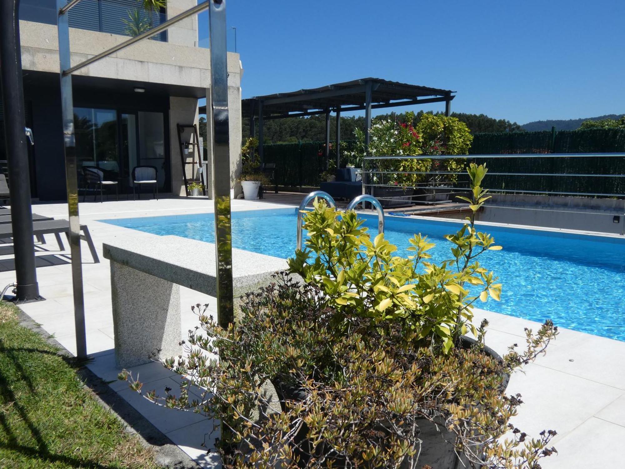 Chalet De Diseno Moderno En Sanxenxo Luaran gambar